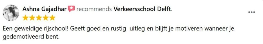 Tevreden leerling over rustige en duidelijke rijlessen Leerling ervaart rustige uitleg en motivatie bij Verkeersschool Delft